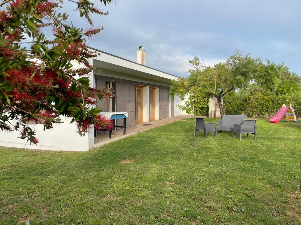 Casa Vacanza 2 Mari Альгеро Экстерьер фото